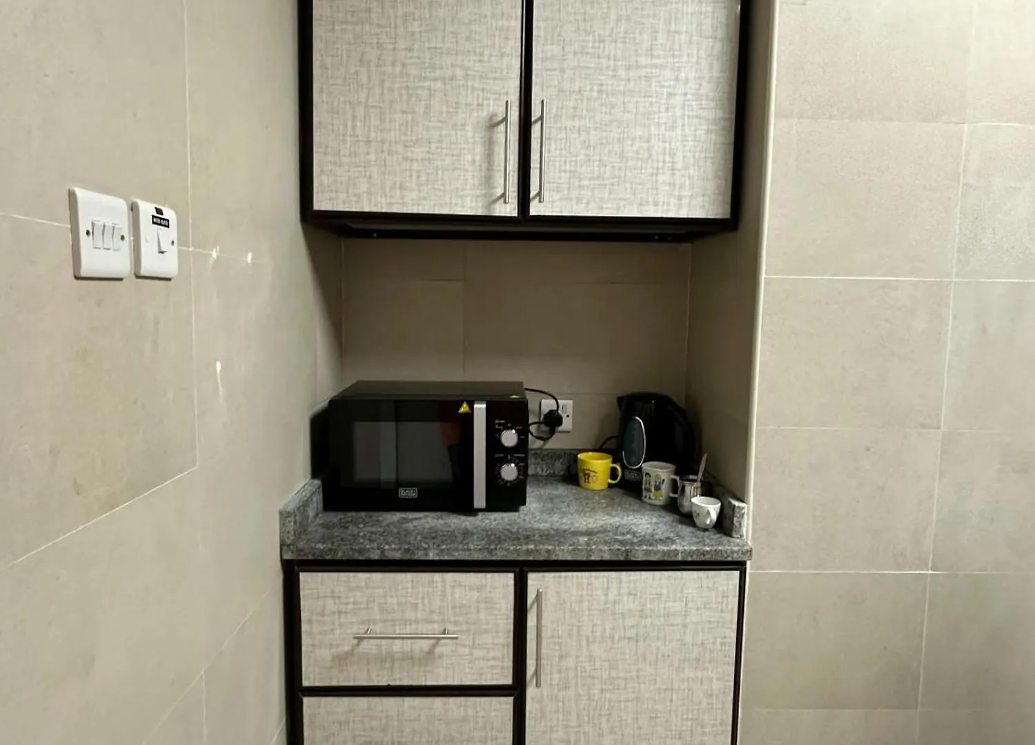 Palm Inn Deira Mix Dormitory Dubai Apartment