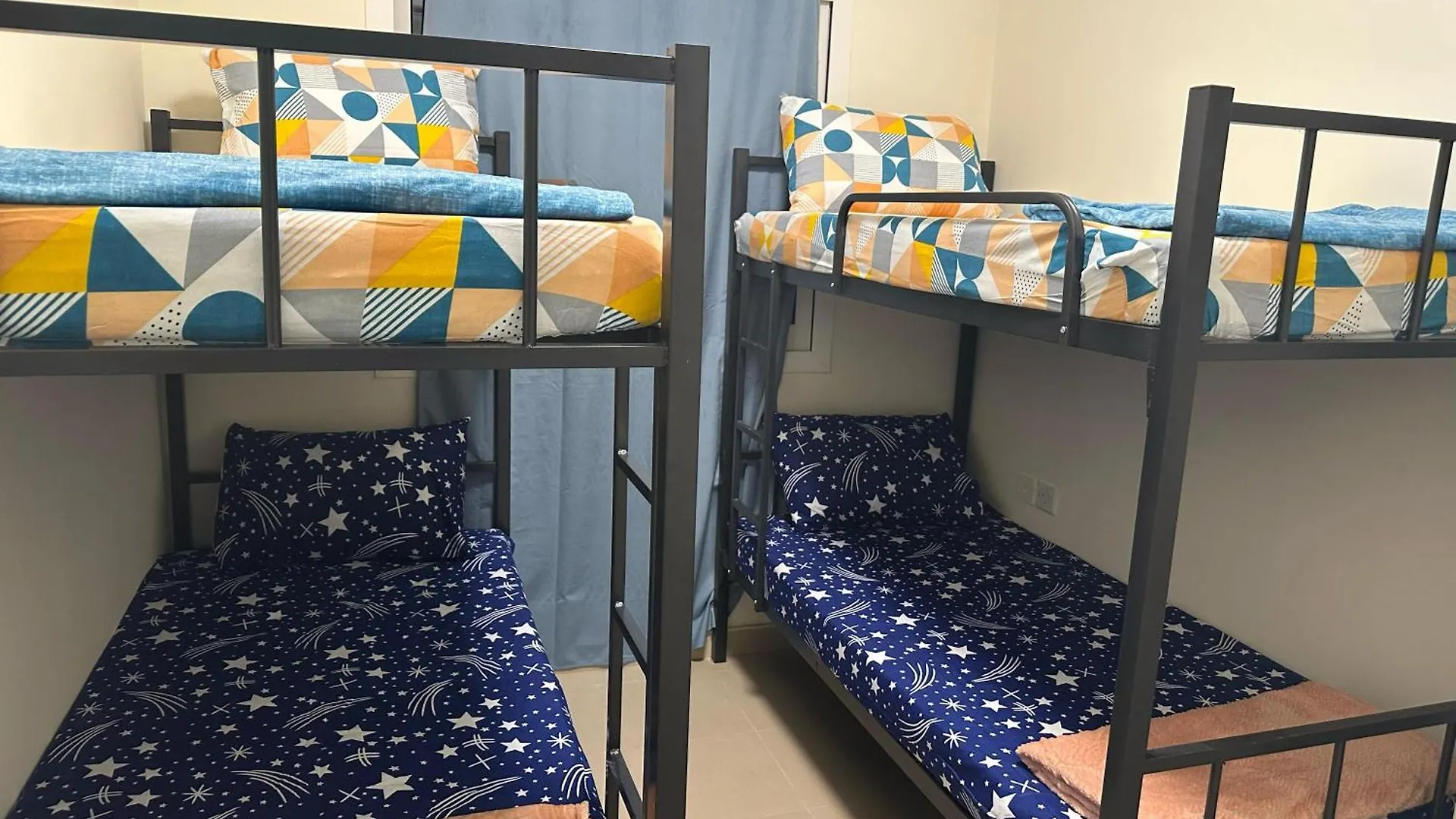 Apartment Palm Inn Deira Mix Dormitory Dubai