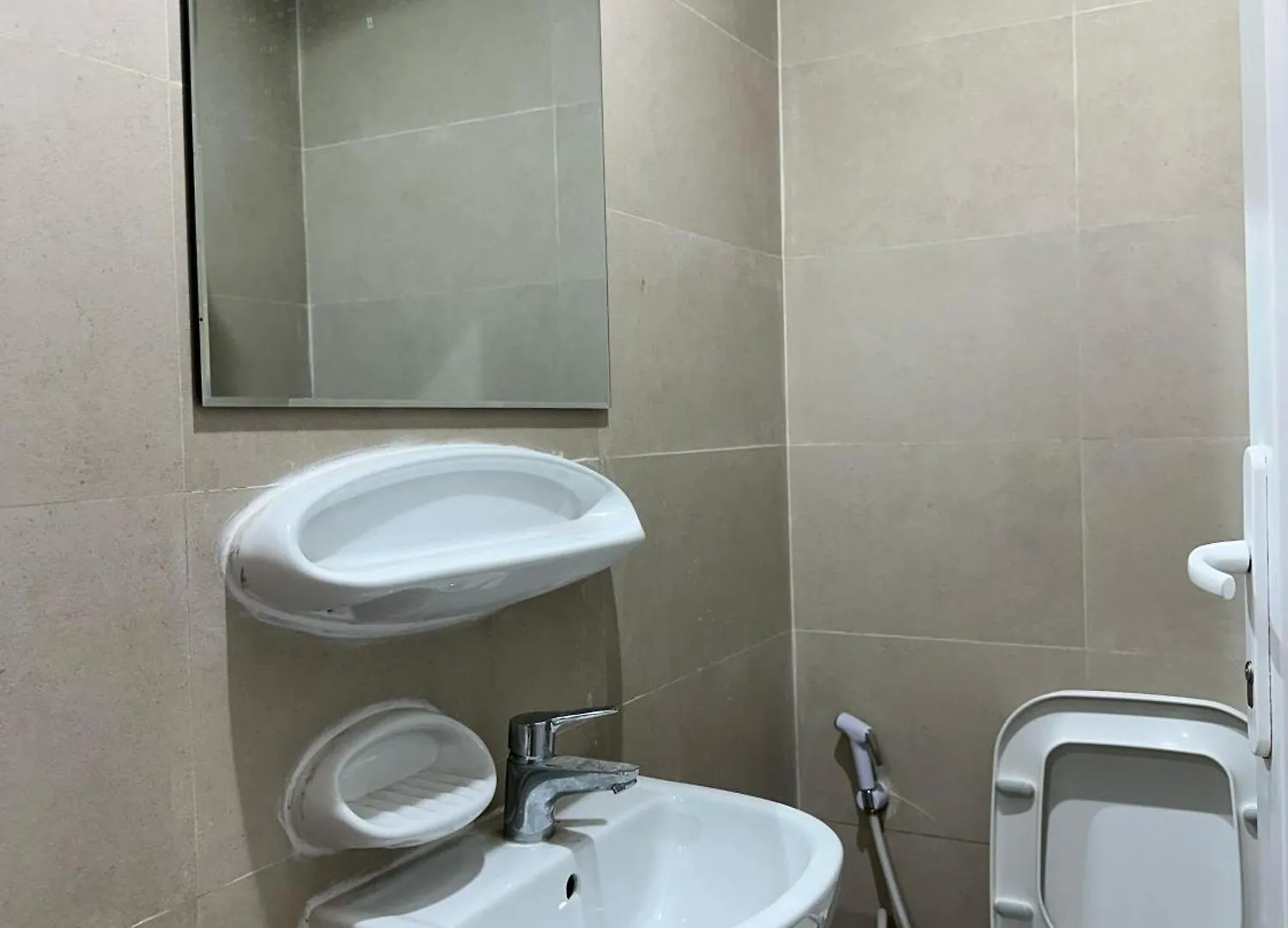 Apartment Palm Inn Deira Mix Dormitory Dubai United Arab Emirates