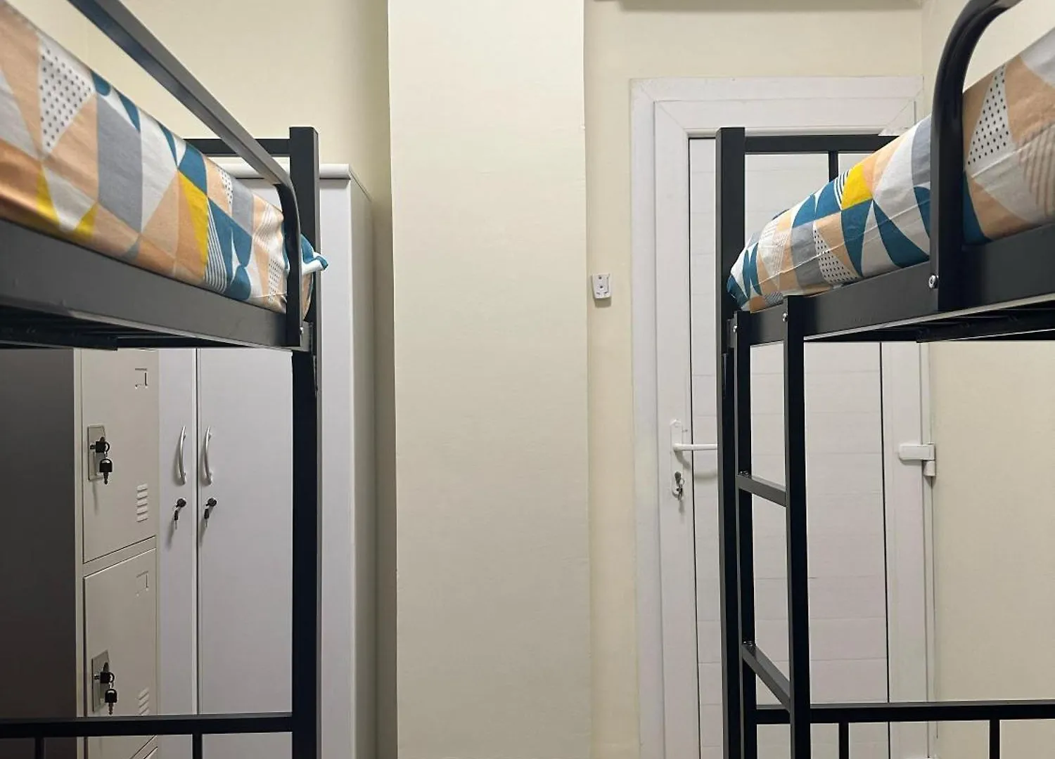 Apartment Palm Inn Deira Mix Dormitory Dubai United Arab Emirates
